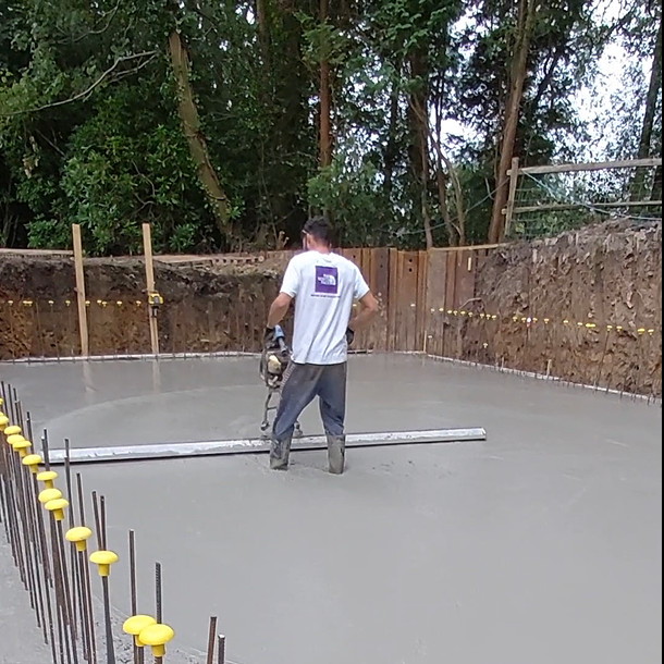 build basement BS8102